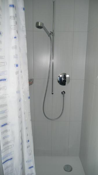 einzel Duschen